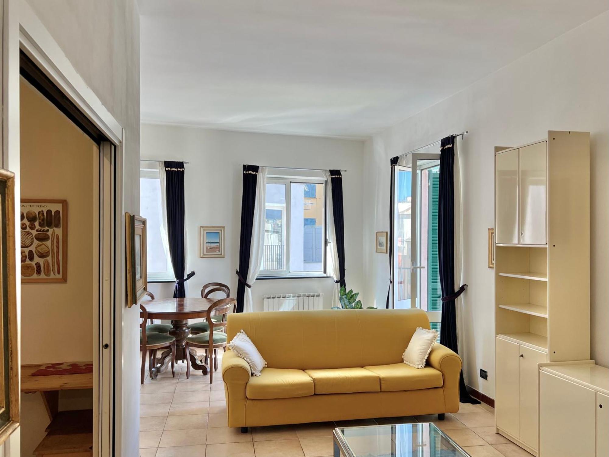 Lovingenoa Prione Apartment Exterior foto